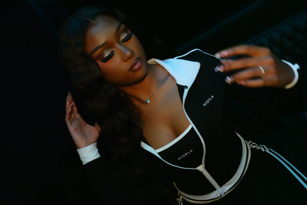 The Debut Set (BLACK)